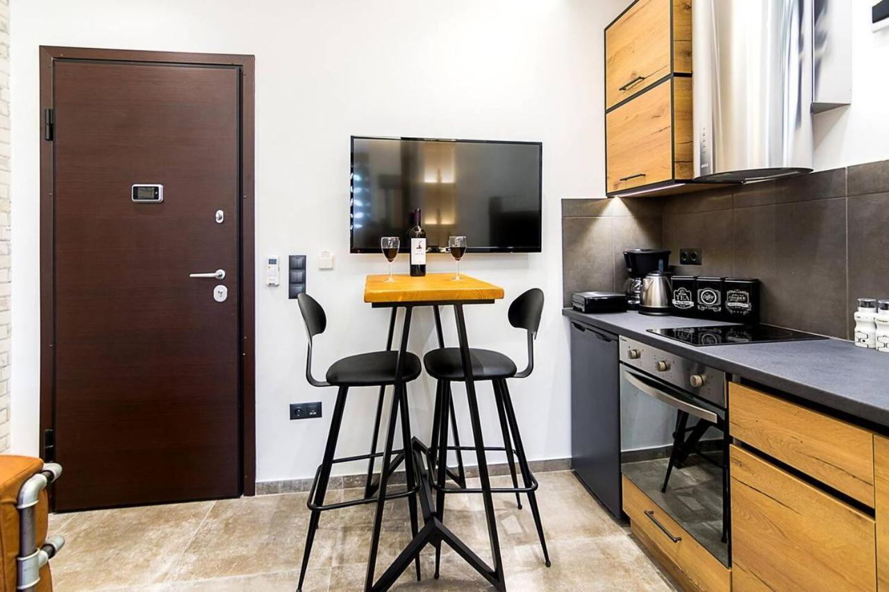 Emily In Athens - Central Design Awarded Flat Syntagma E3 Bagian luar foto