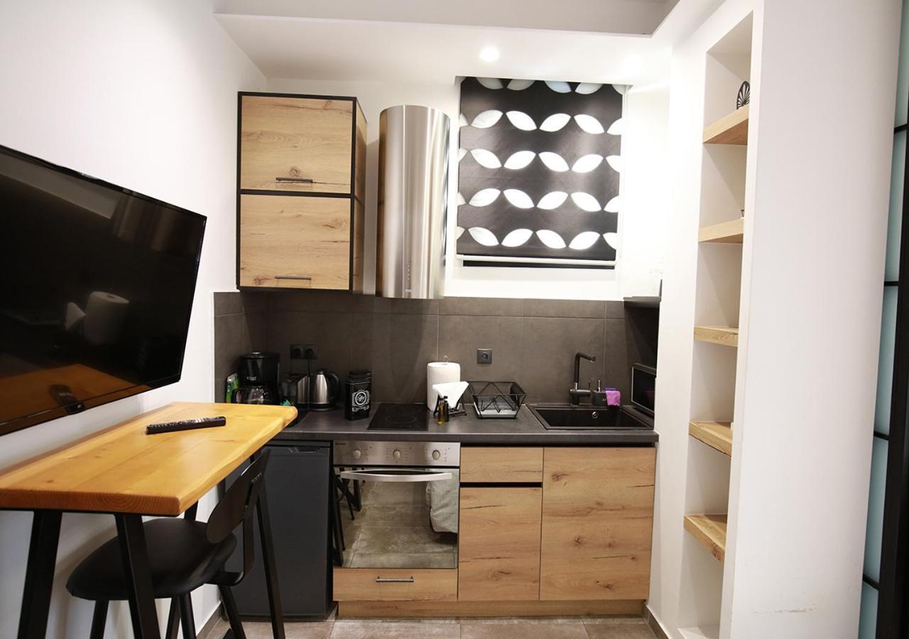 Emily In Athens - Central Design Awarded Flat Syntagma E3 Bagian luar foto