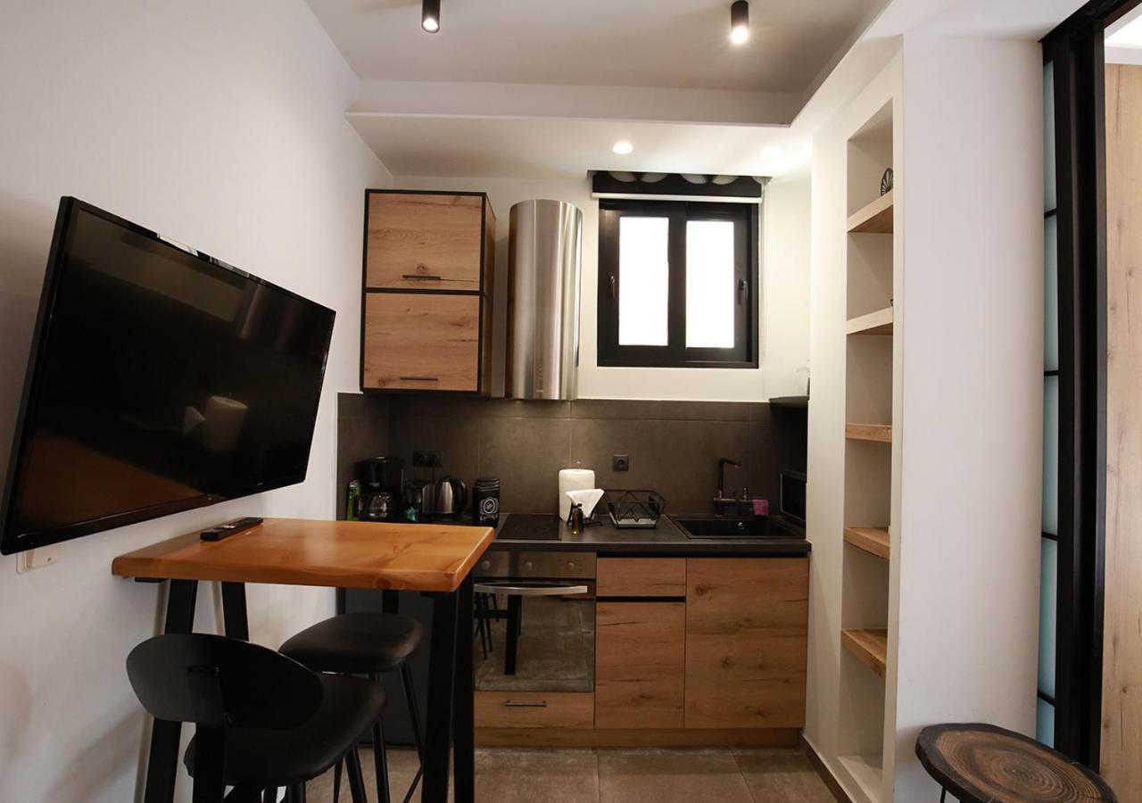 Emily In Athens - Central Design Awarded Flat Syntagma E3 Bagian luar foto